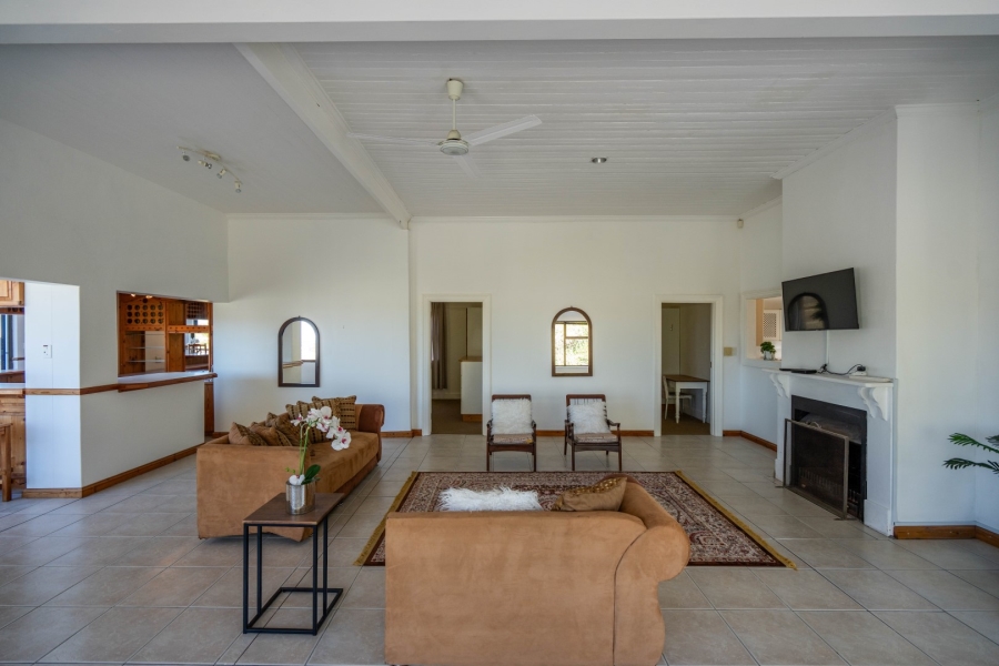 6 Bedroom Property for Sale in East Bank Eastern Cape